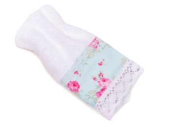 Toalla Puntilla y Estampado
