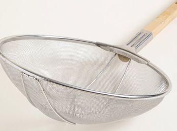 Colador Gastronomico Acero Mango De Madera 31 Cm 